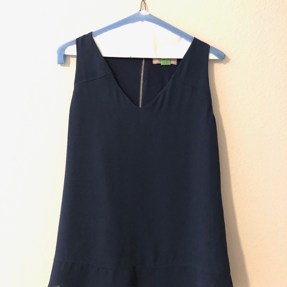 Banana republic drapey lined navy tank zipper back - Picture 4 of 4